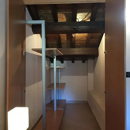 Casa Rebecca In Piazza Garibaldi 公寓